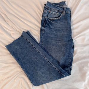 Never worn, Kenzie high rise straight leg jeans